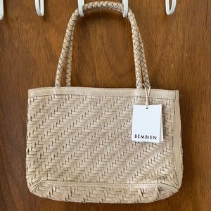 BEMBIEN new! Beige leather small bag